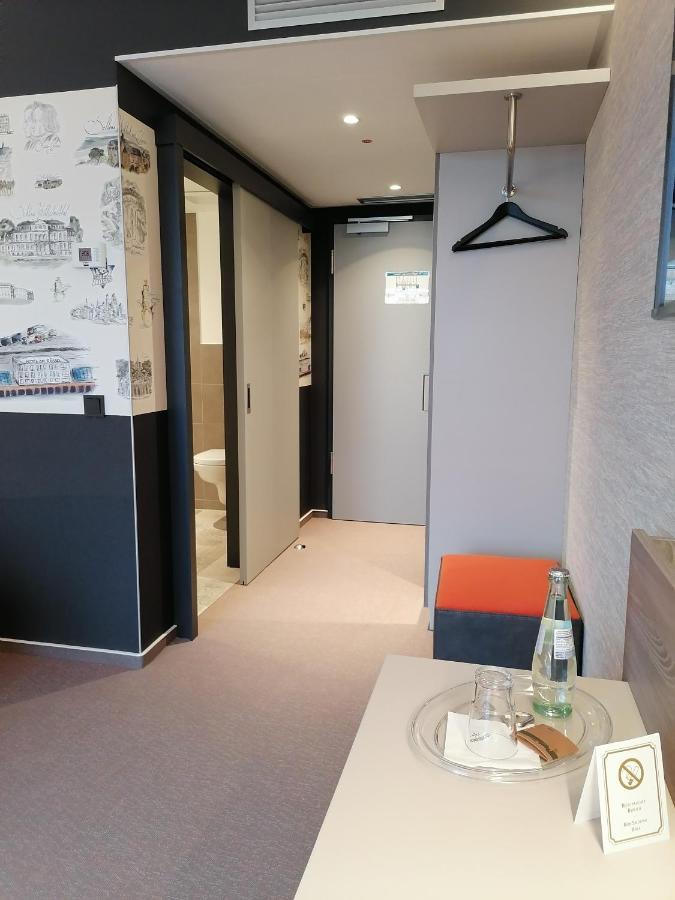 Hotel Am Ruessel Lohfelden エクステリア 写真