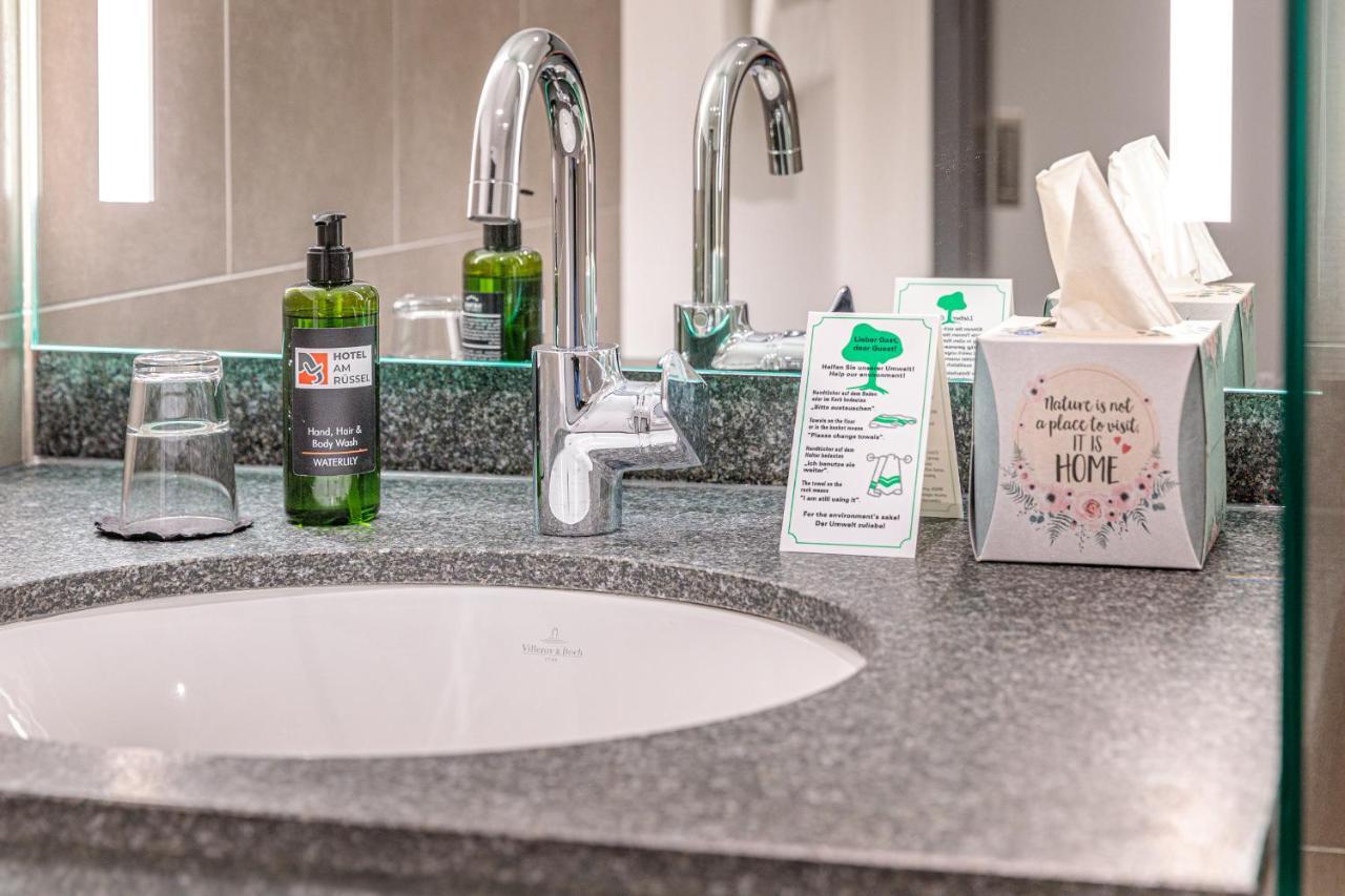 Hotel Am Ruessel Lohfelden エクステリア 写真